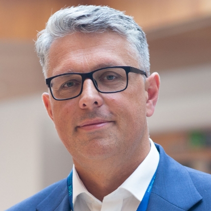 dr Jakub Kraszewski